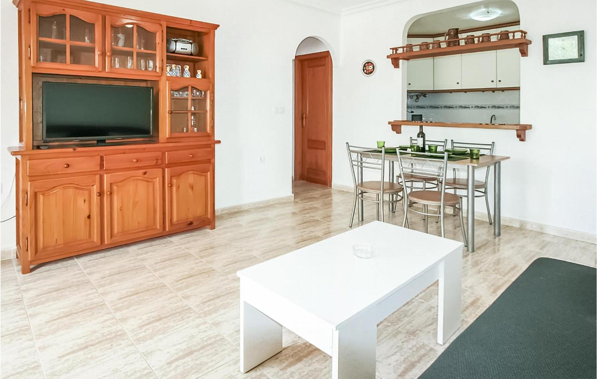 1 Bedroom In Apartment Arenales del Sol