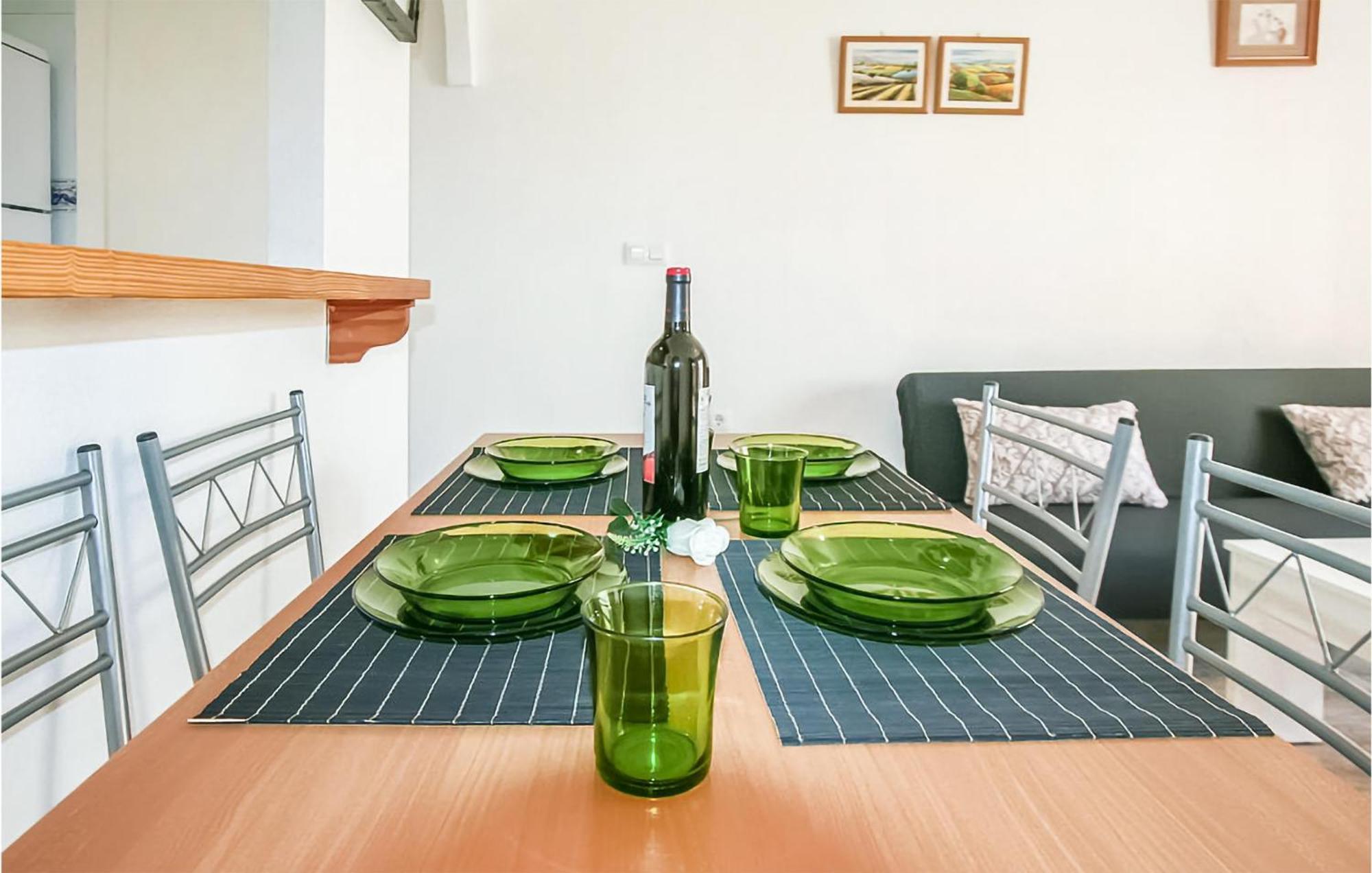 Apartment 1 Bedroom In Arenales del Sol