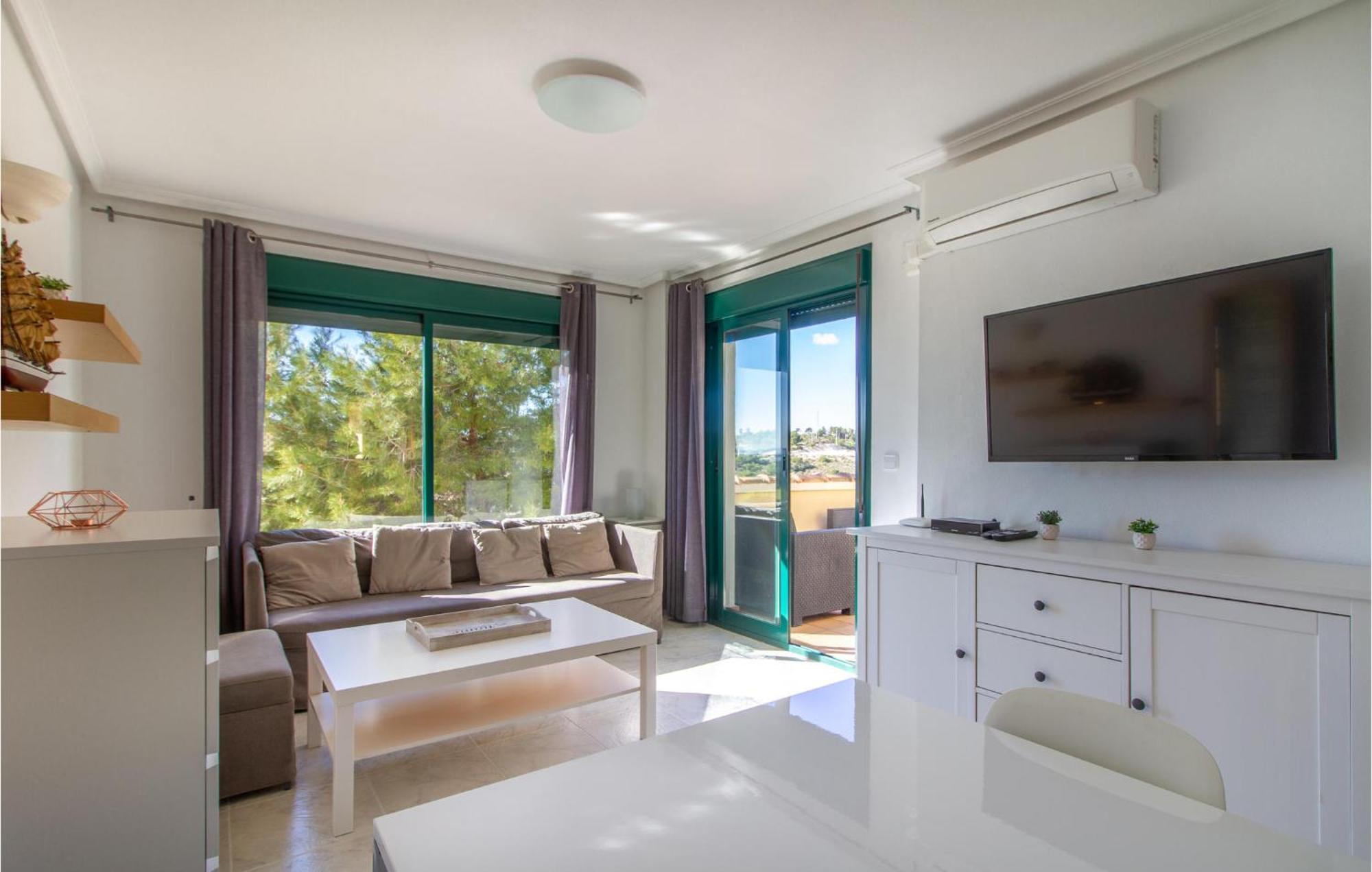 Apartamento Lovely In With Swimming Pool Oriola (Orihuela)