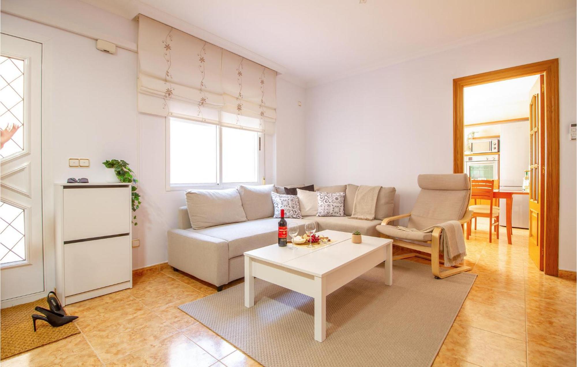 Cozy In With Kitchen Apartment
