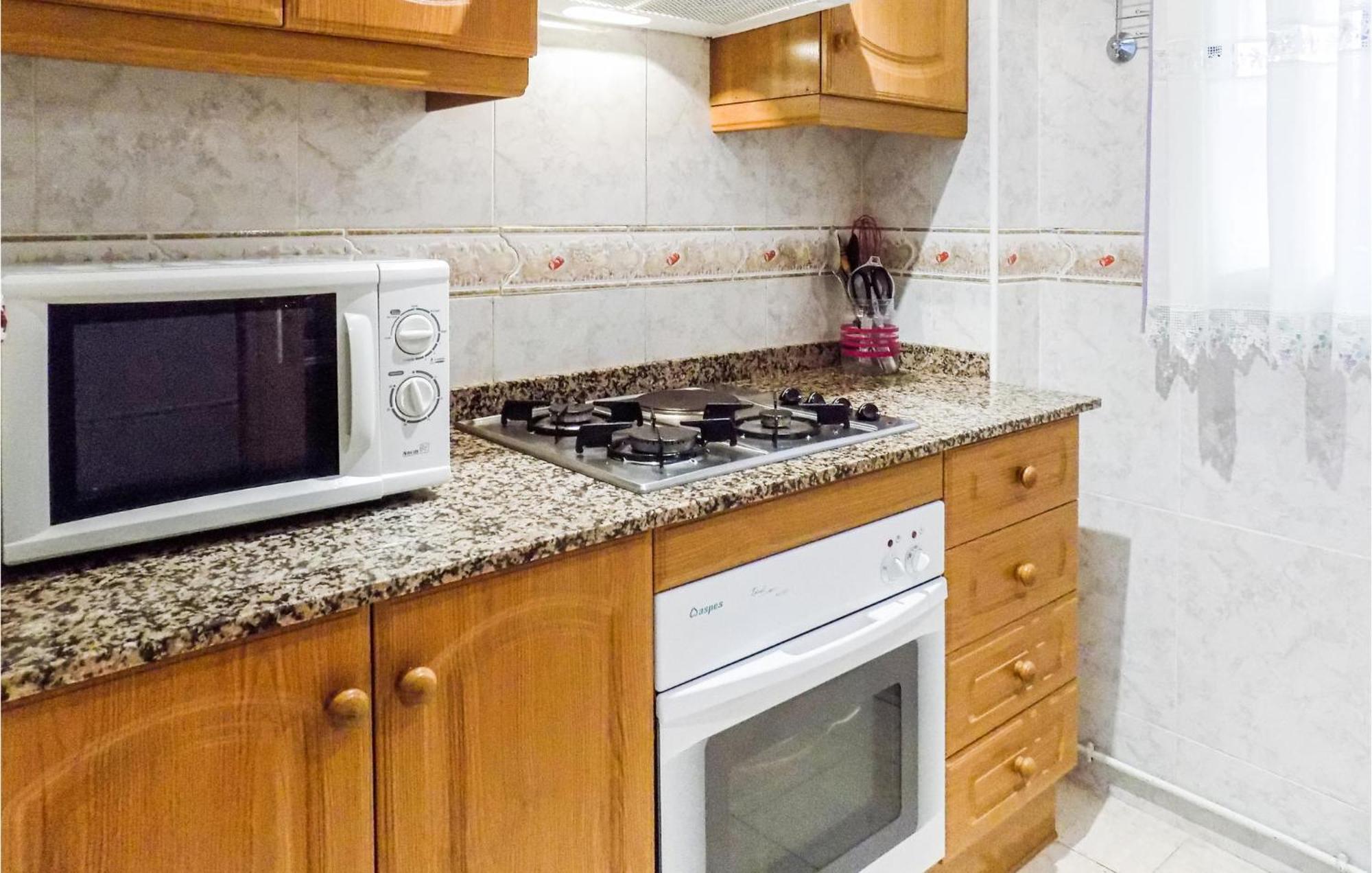2 Bedroom Beautiful In