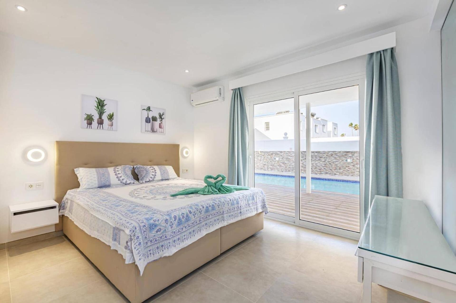 Deluxe By * Puerto del Carmen (Lanzarote)