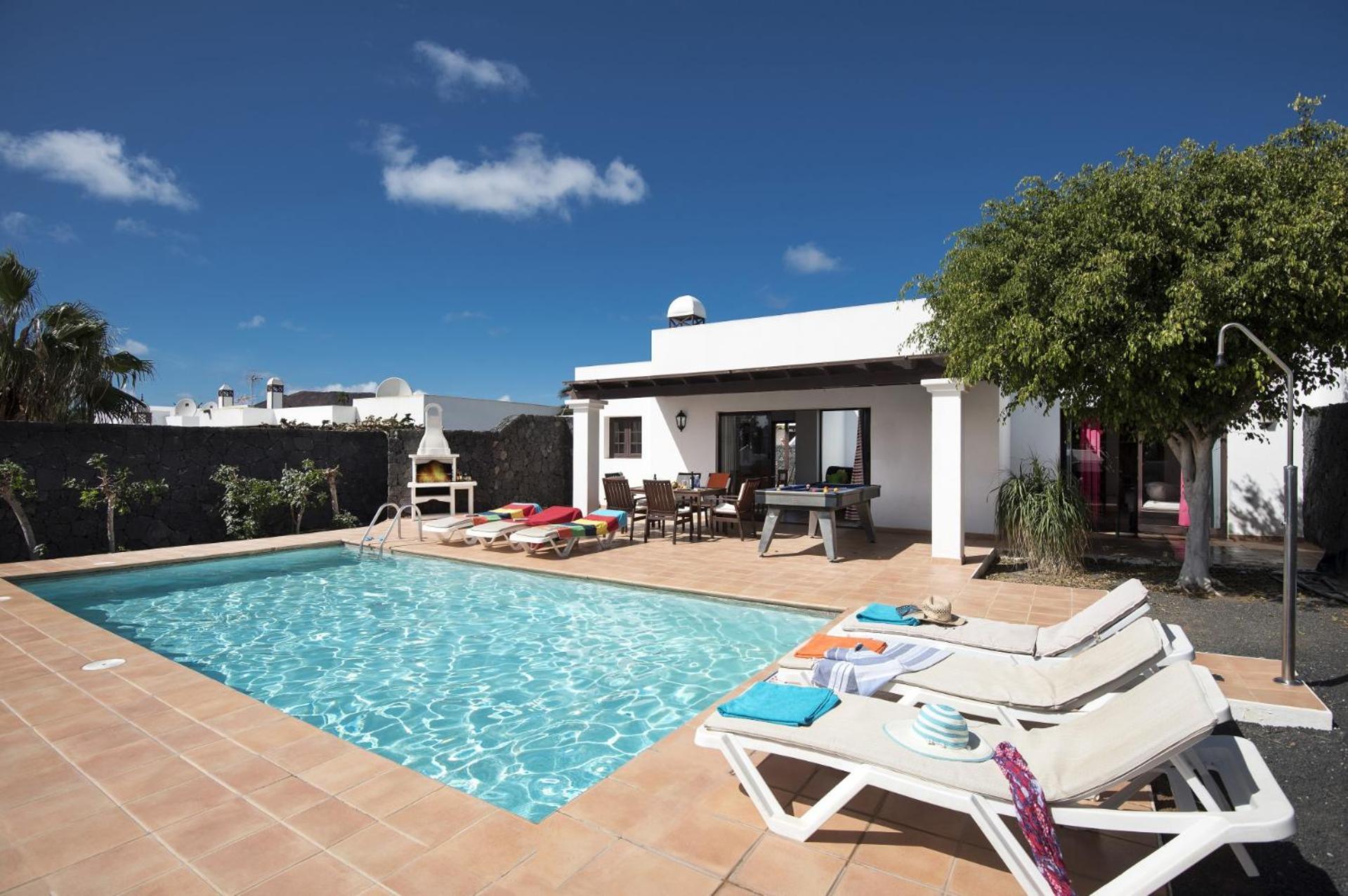 Villa Flamingo By
