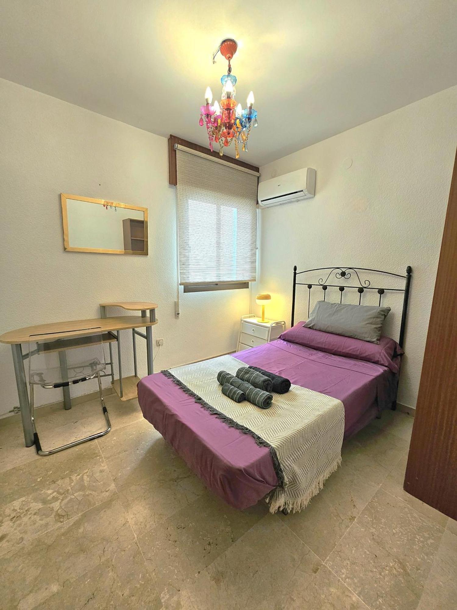 Centro Y Confort Apartment