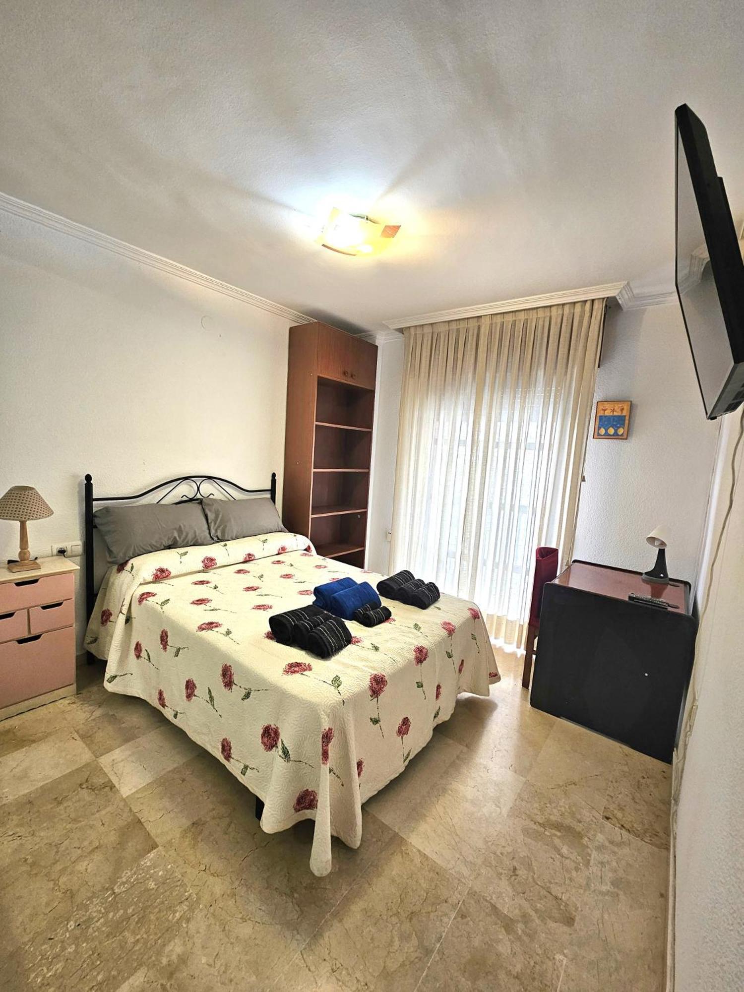 Centro Y Confort * Almeria