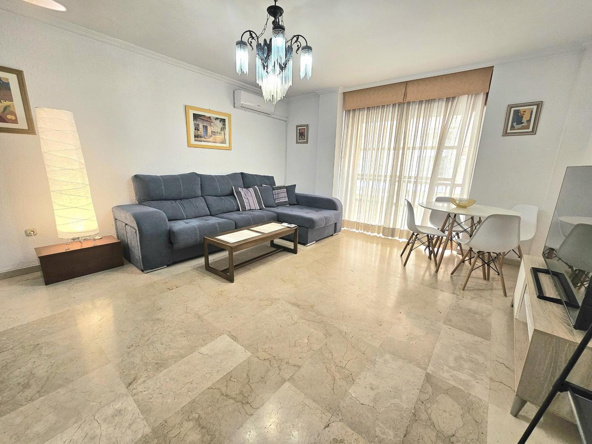 Centro Y Confort Apartment *