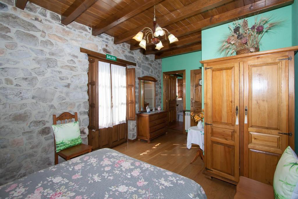 Country house Caserio San Pedro Debodes