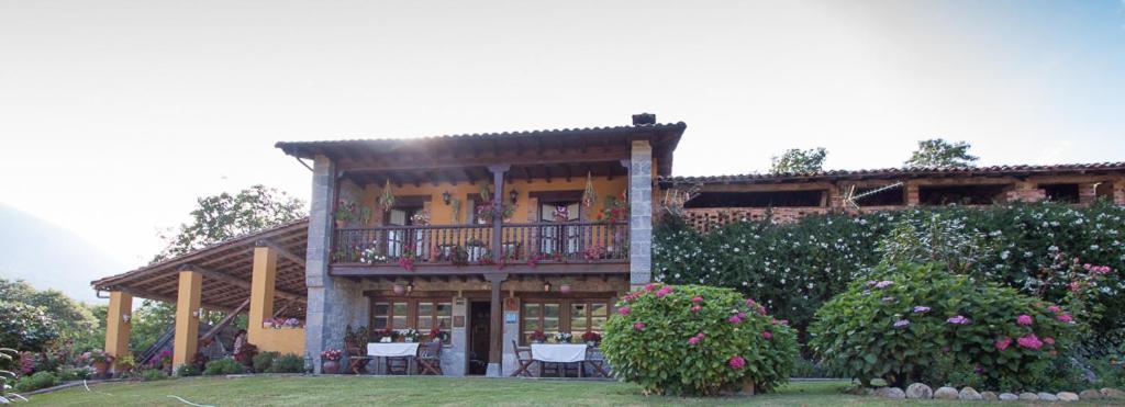 Caserio San Pedro Country house *
