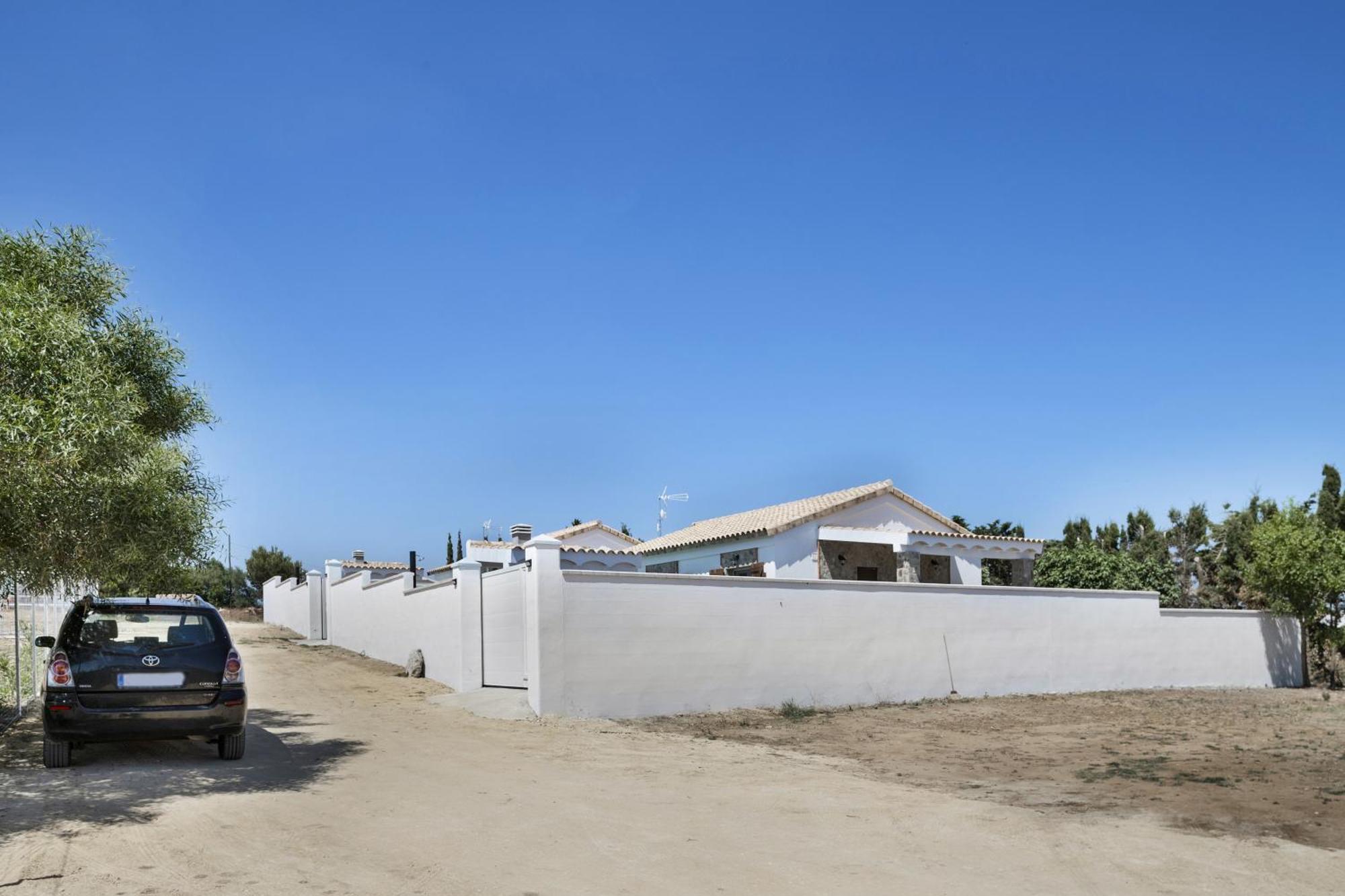 Casa Faquinse La Muela 1 *