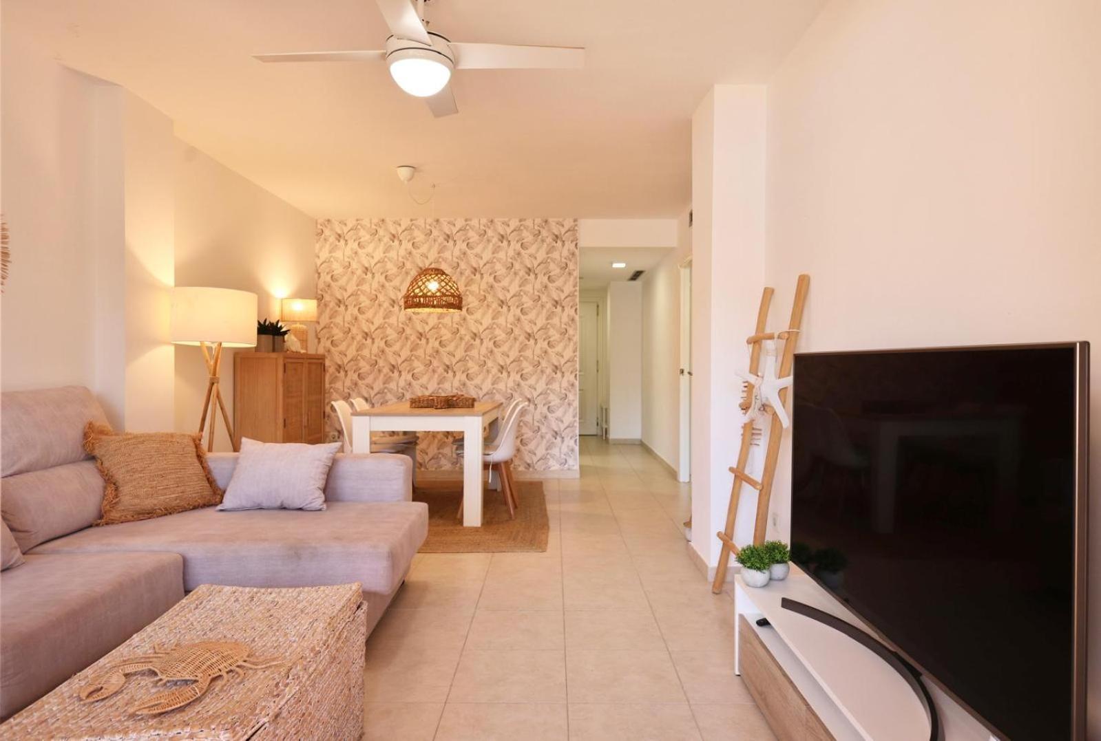 Premium En Planta Baja Junto Al Y Playa Del Arenal *
