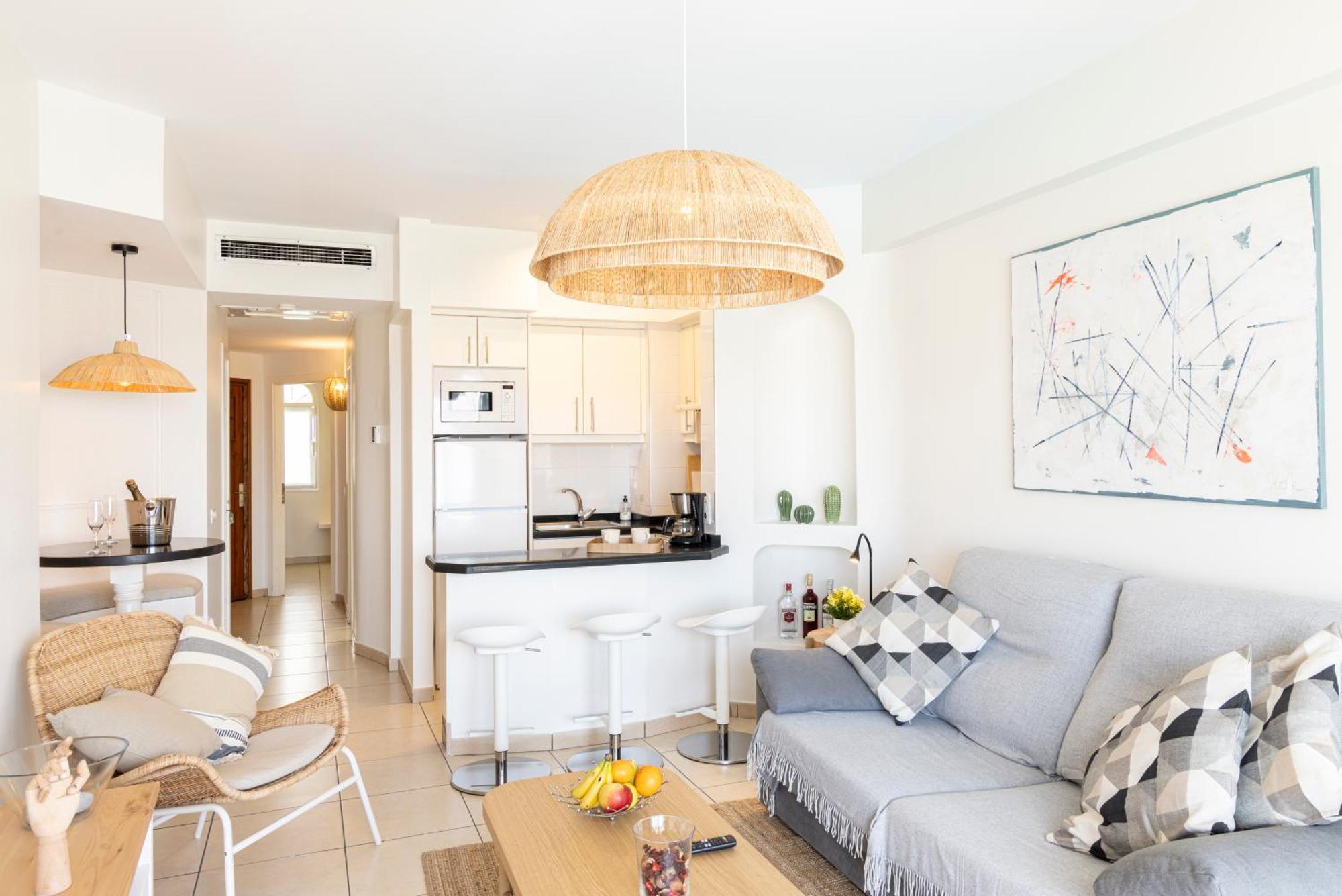 Fabulous Sea View Apartment *