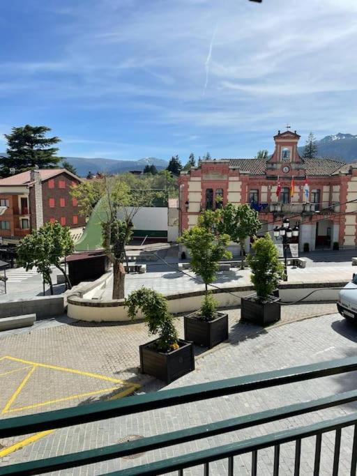 La Casa De La Plaza Rascafría