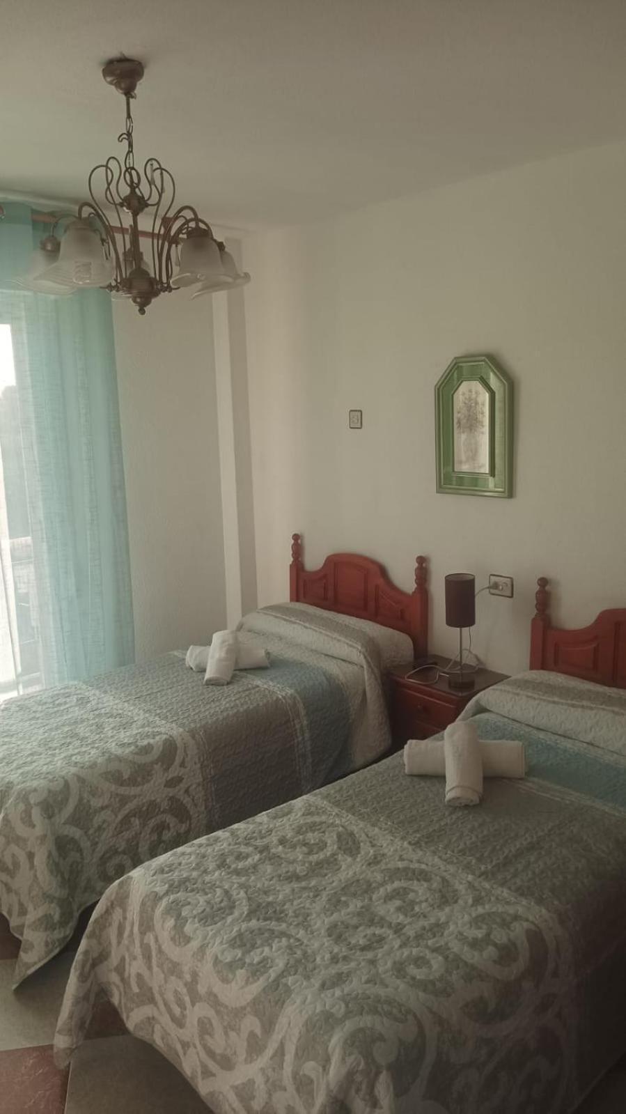 Guest house Hostal Alboran *