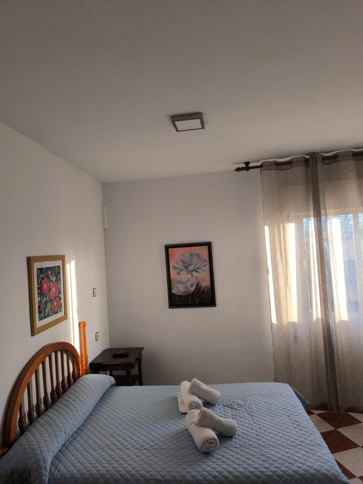 Hostal Alboran Guest house *