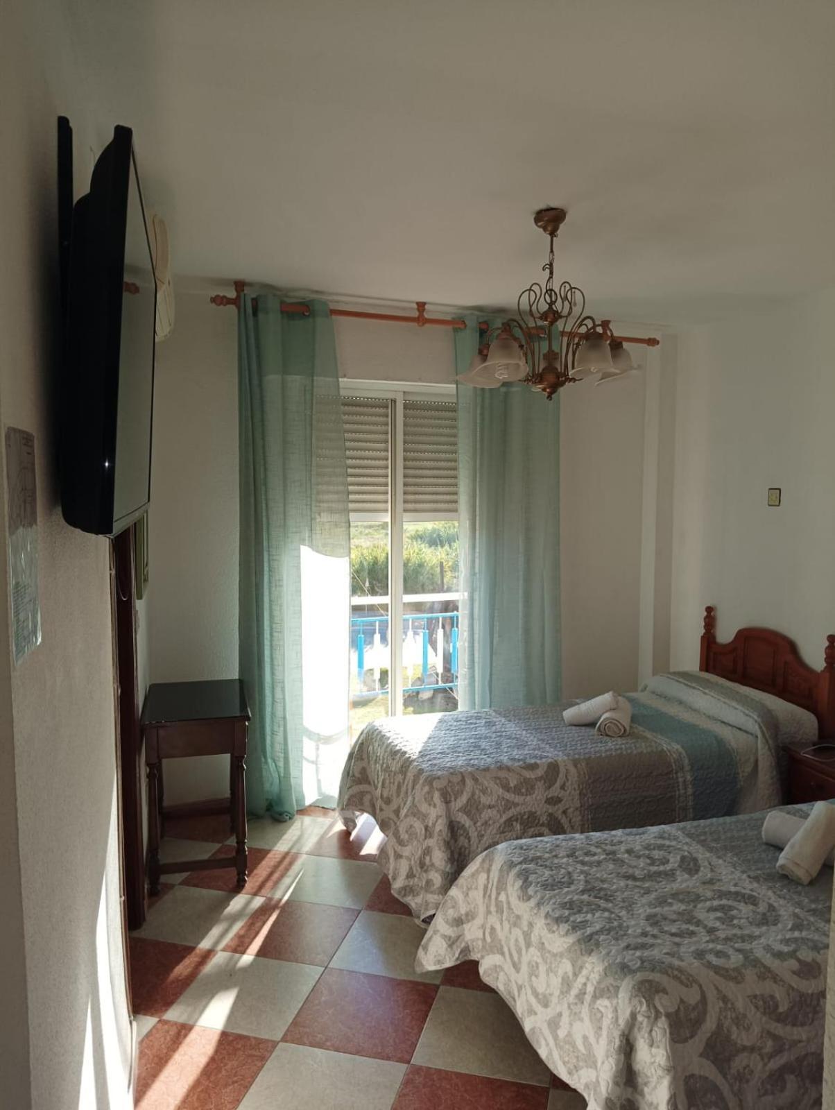 Hostal Alboran *