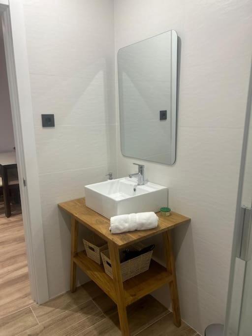 Apartment Coqueto Cerca Del Casco Viejo Con Garaje Gratis