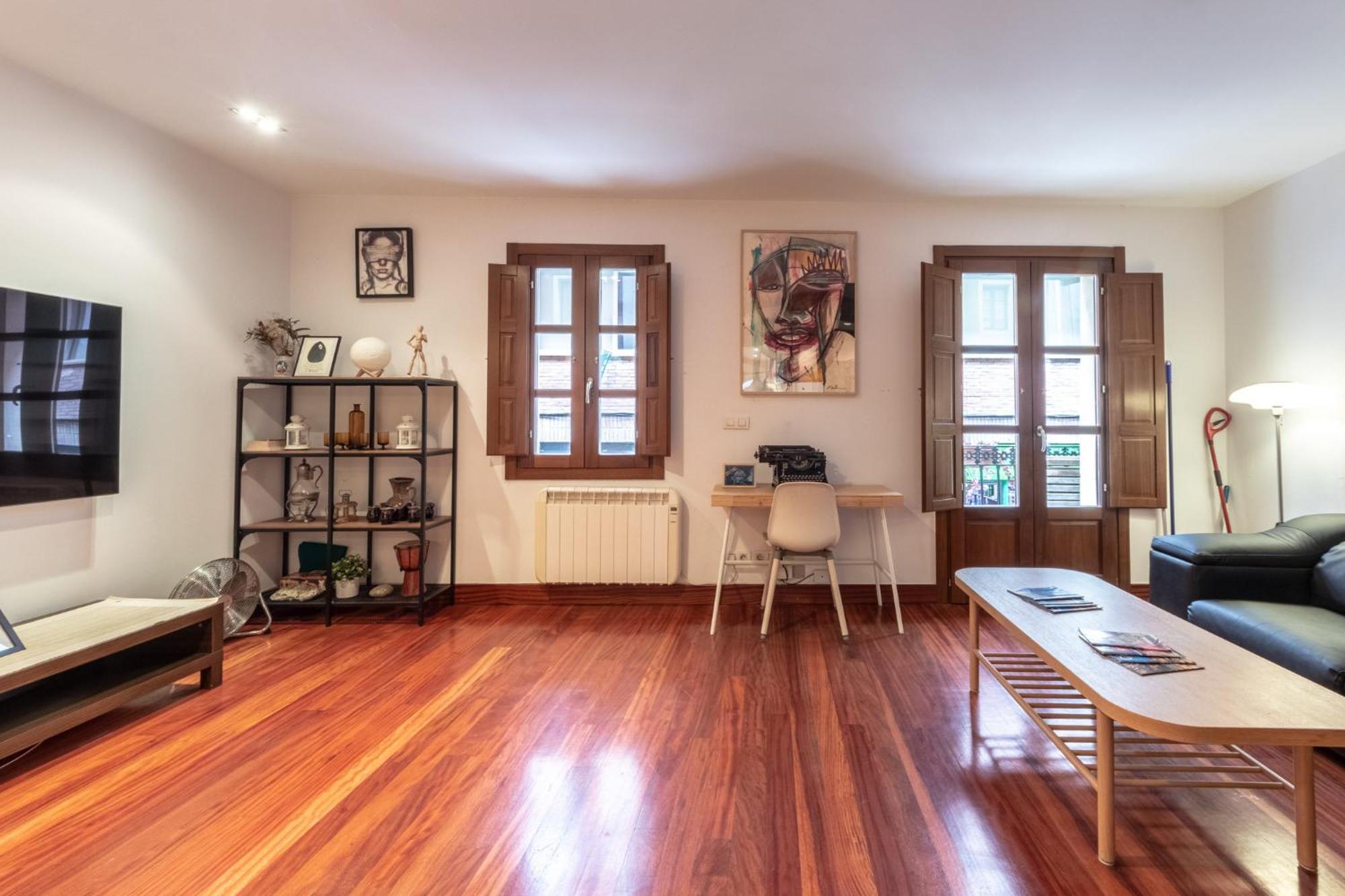 Iturribide By People Apartment