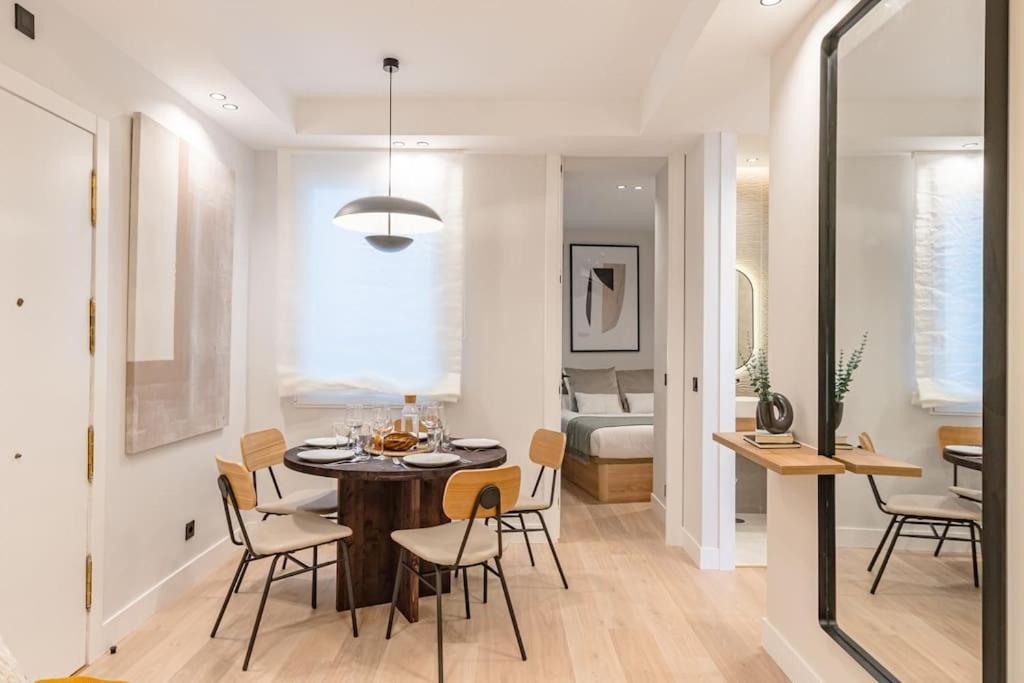 Chueca Iv Calle Escorial 2br 2bh Apartamento Madrid