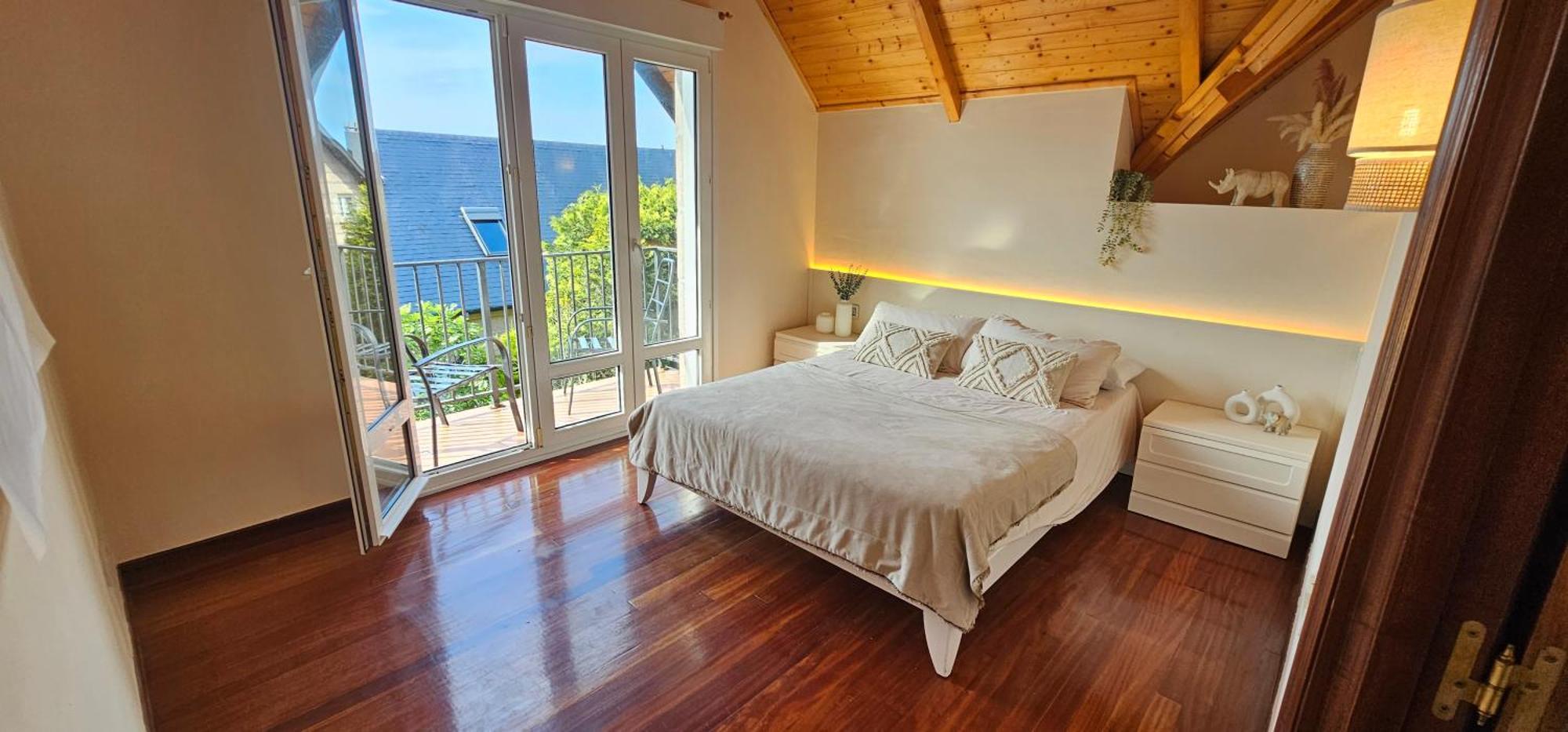 Pangea - Con Vistas Al Mar Con Bano Privado * Castro Urdiales