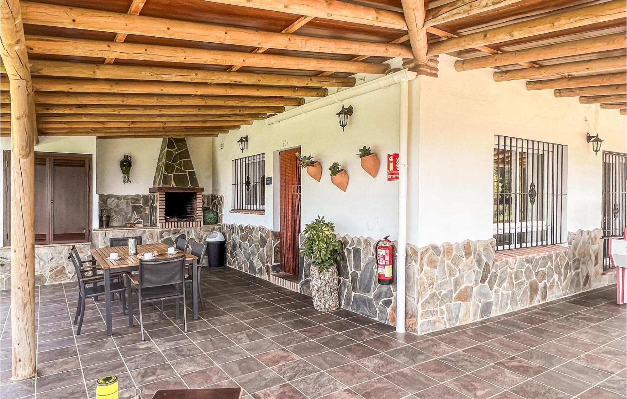 Pet Friendly In With Wifi Holiday home Algatocin