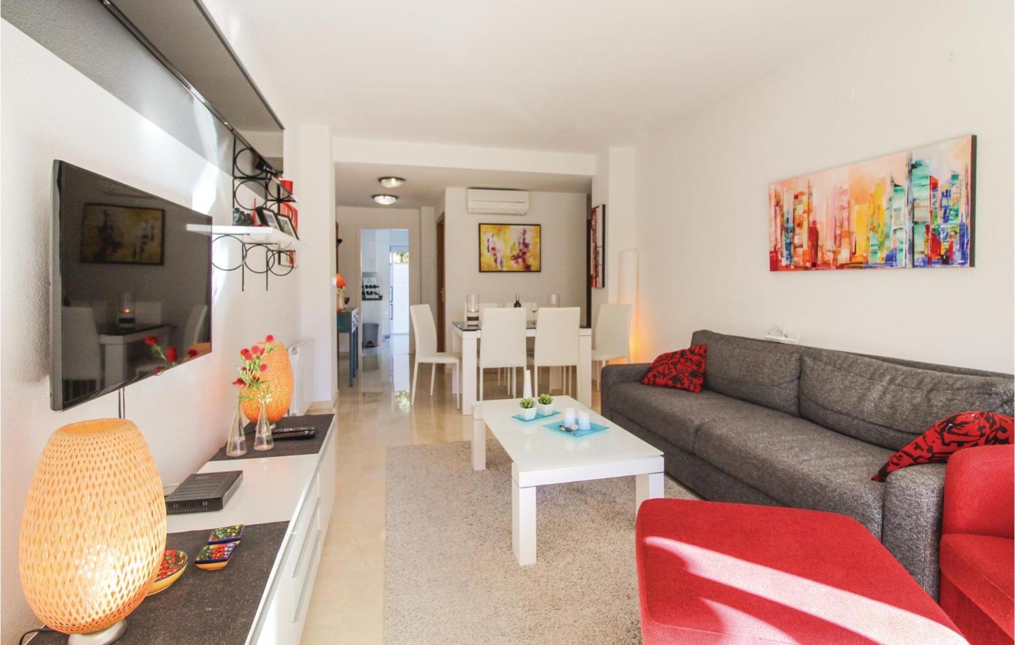 Apartment Awesome In Alfaz Del Pi With Kitchen L'Alfas del Pi