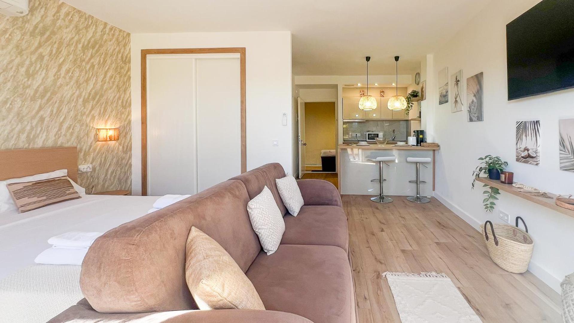 Oleholidays 806 Romana Playa Primera Linea De Playa Apartment Marbella