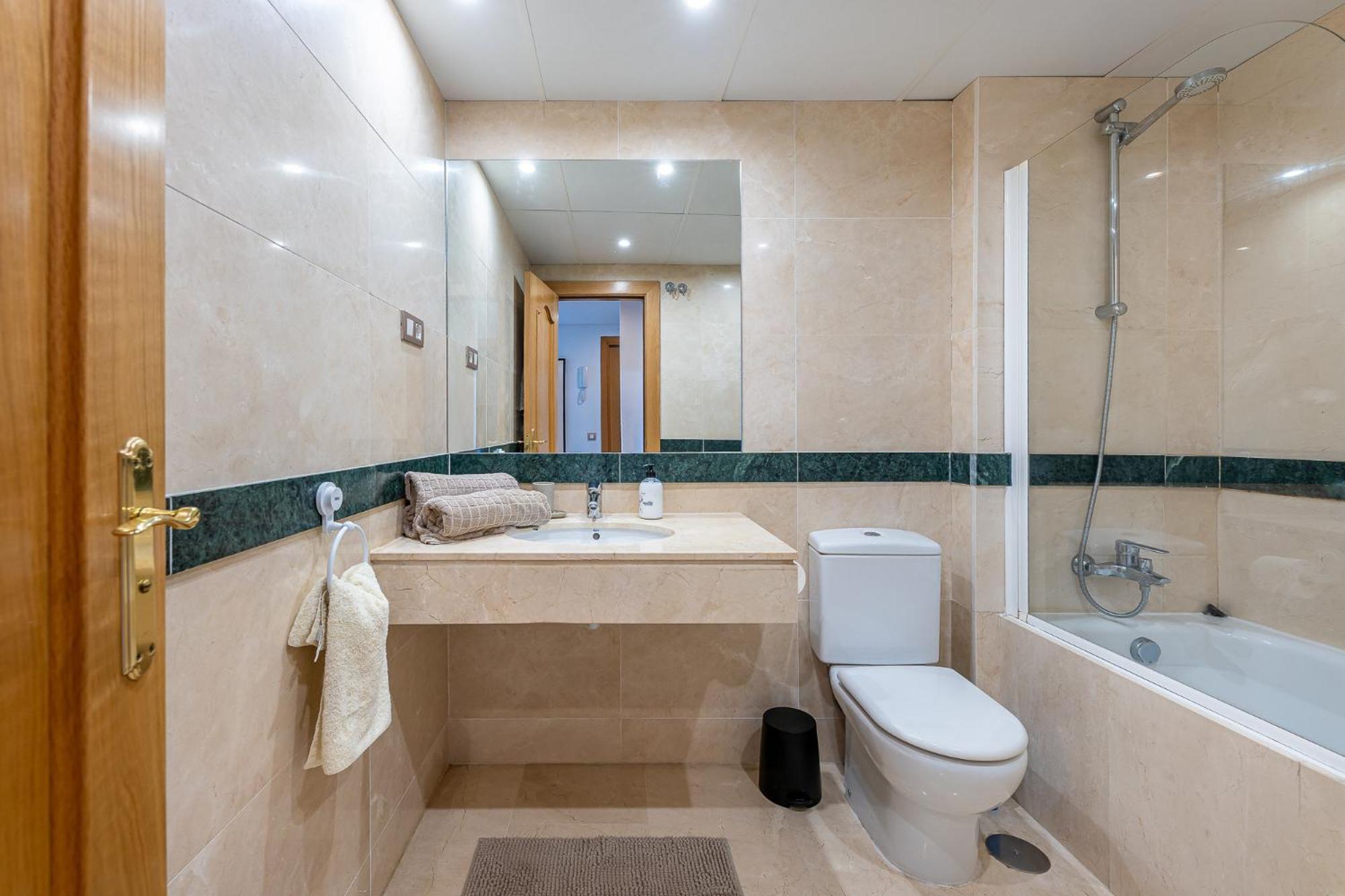 Stunning Golf View Apt, Miraflores Golf La Cala De Mijas