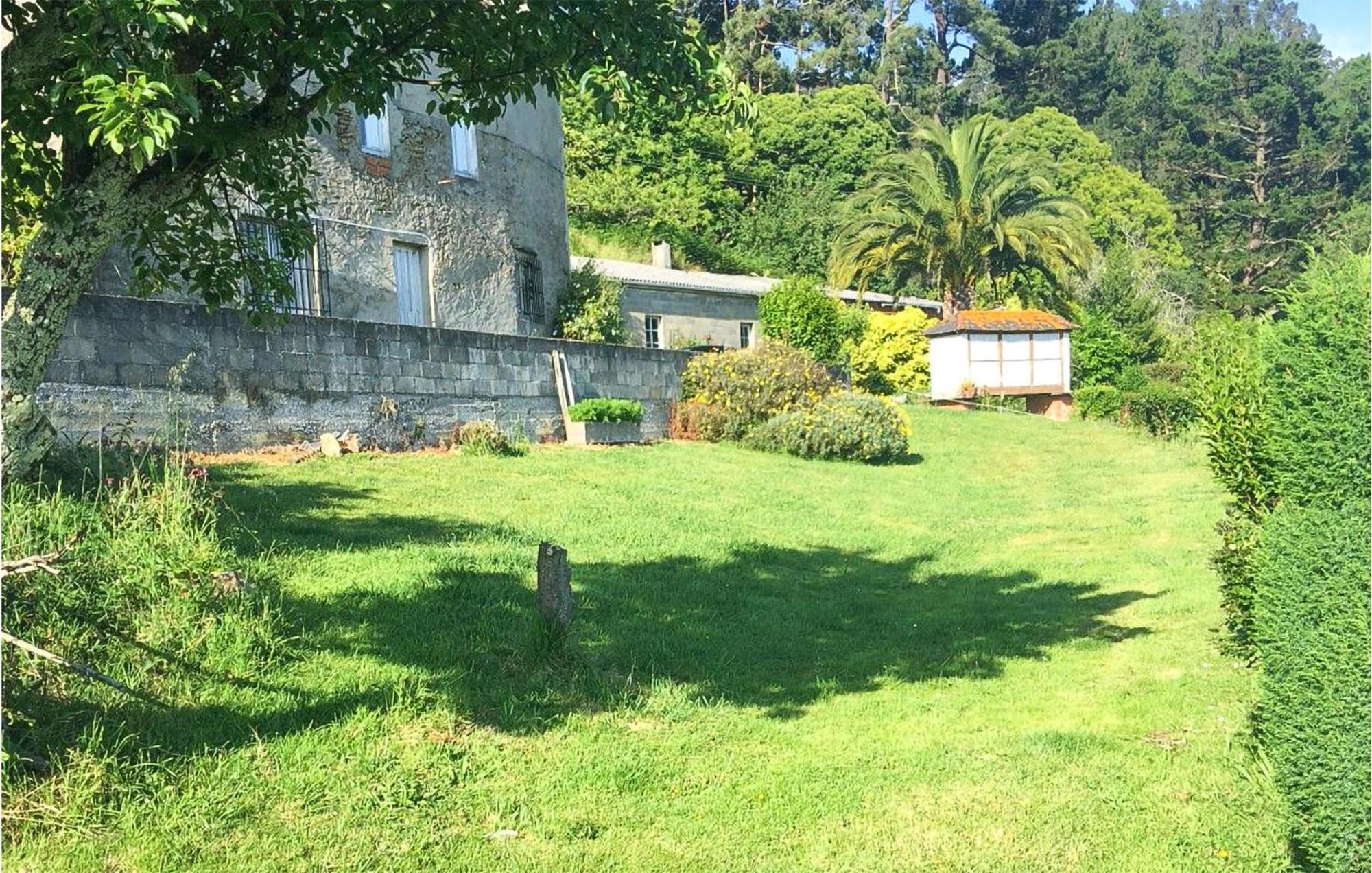 Сasa de vacaciones 3 Bedroom Gorgeous In Ortigueira