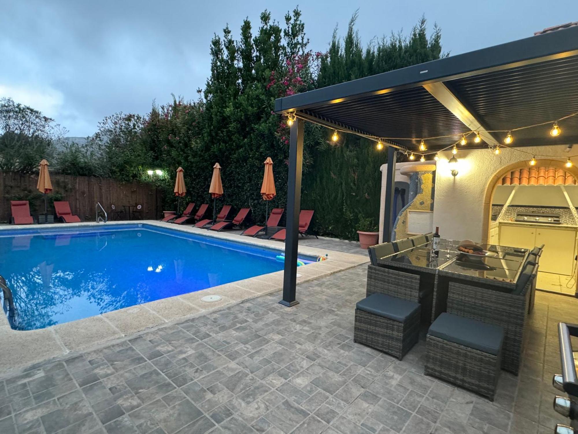 Gan Eden Villa *