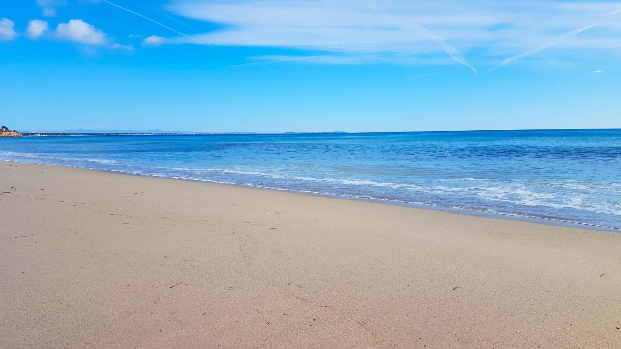 Blau Mar, 5 Bedroom With Private Pool Costa Dorada 100m From The Villa Miami Platja (Miami Playa)