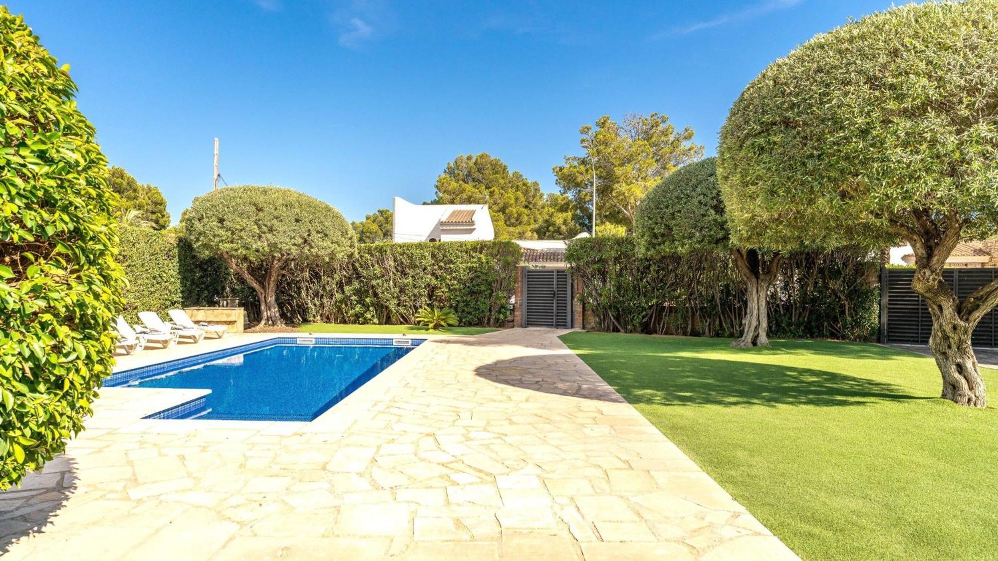 Blau Mar, 5 Bedroom With Private Pool Costa Dorada 100m From The Villa Miami Platja (Miami Playa)