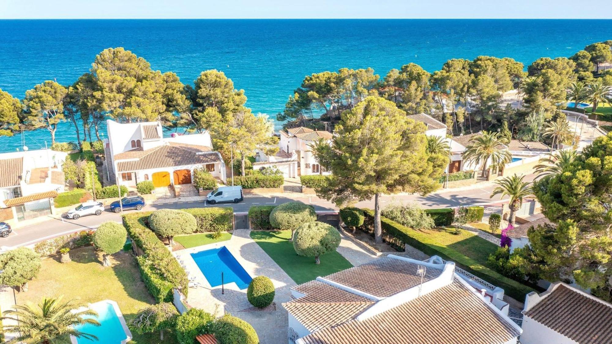Blau Mar, 5 Bedroom With Private Pool Costa Dorada 100m From The Miami Platja (Miami Playa)