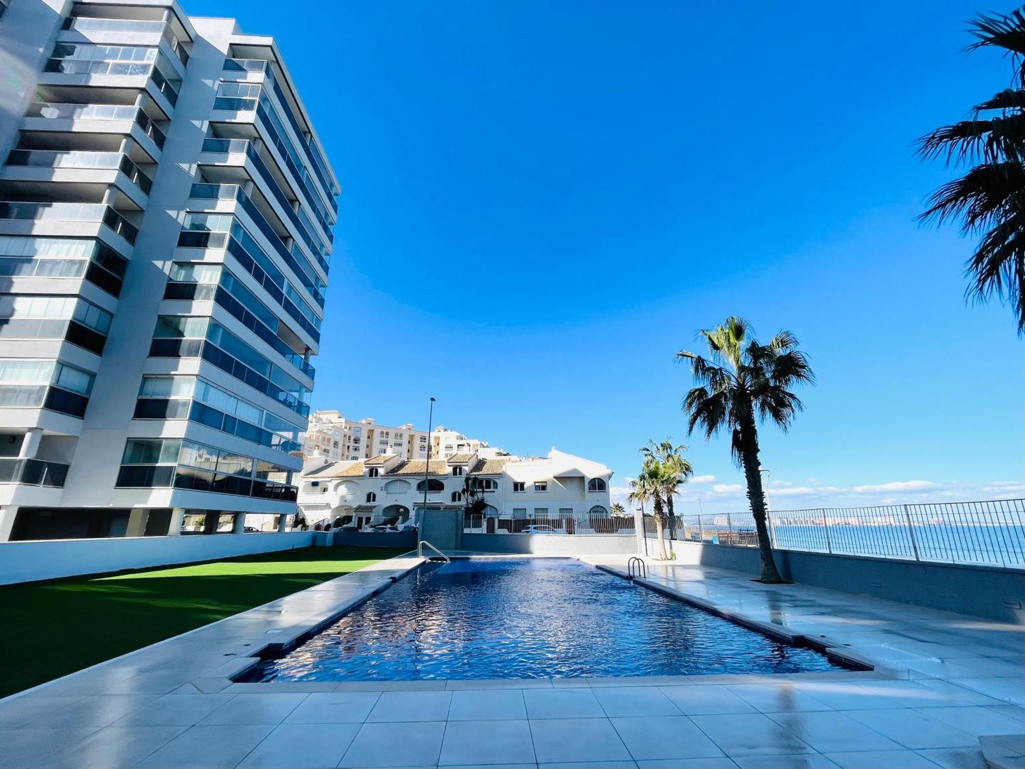 Apartamento En Primera Linea Con Vistas A La Playa Ensenada Del Esparto Del Residencial Vina Del Mar Apartamento *