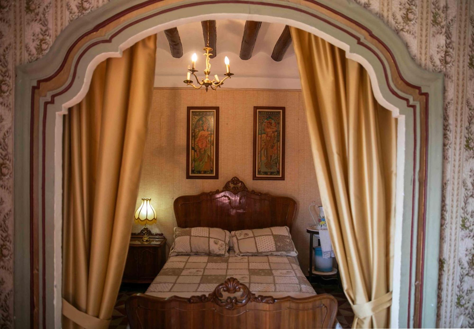 Casa Calvo Sxvi *