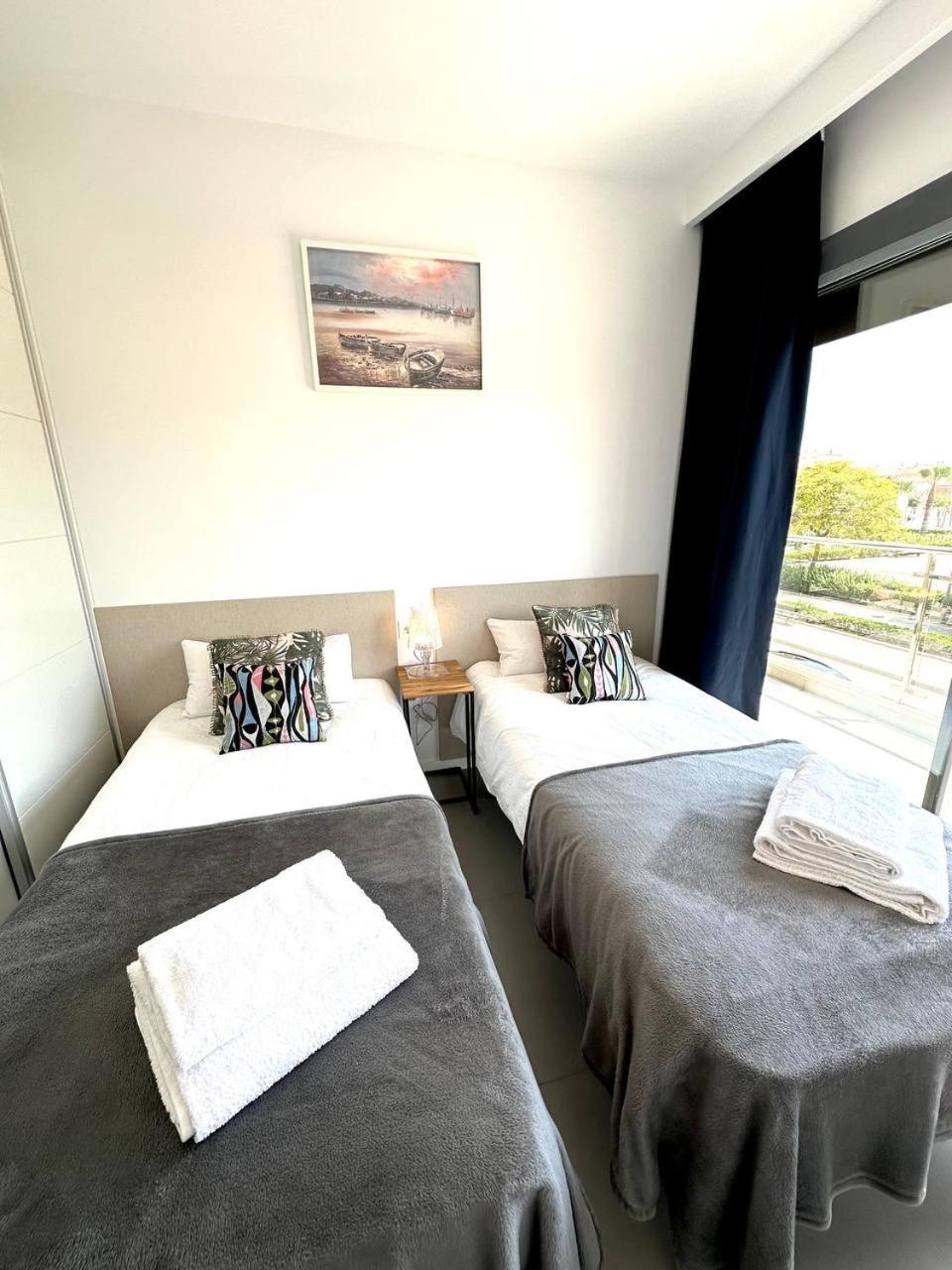 Luxury With Seaview Roof Near The Apartamento Torre de la Horadada