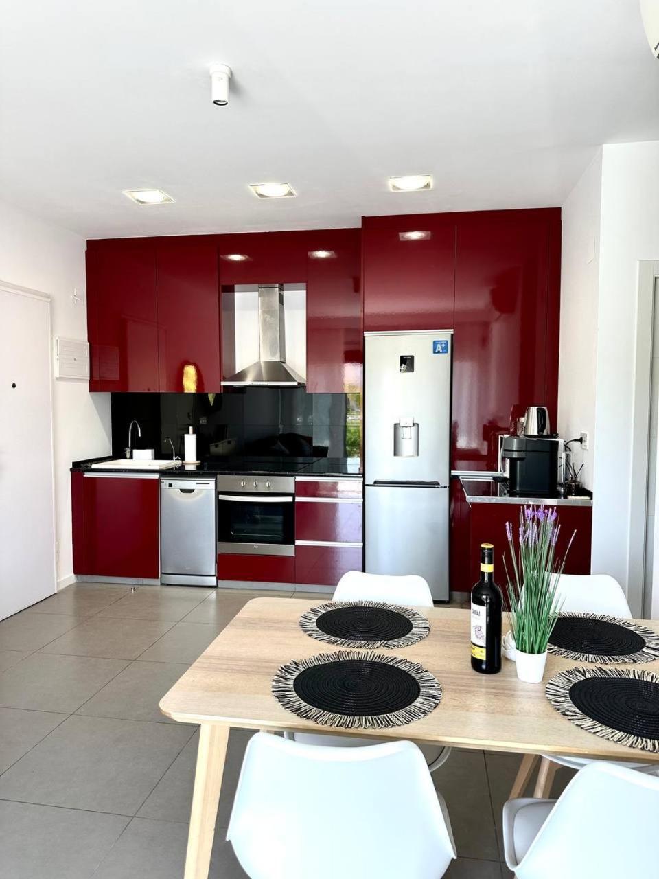 Luxury With Seaview Roof Near The
