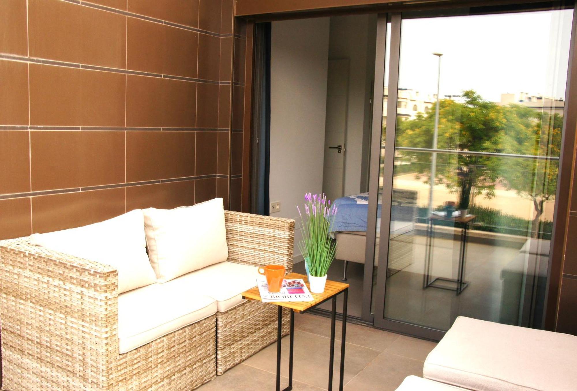 Luxury With Seaview Roof Near The