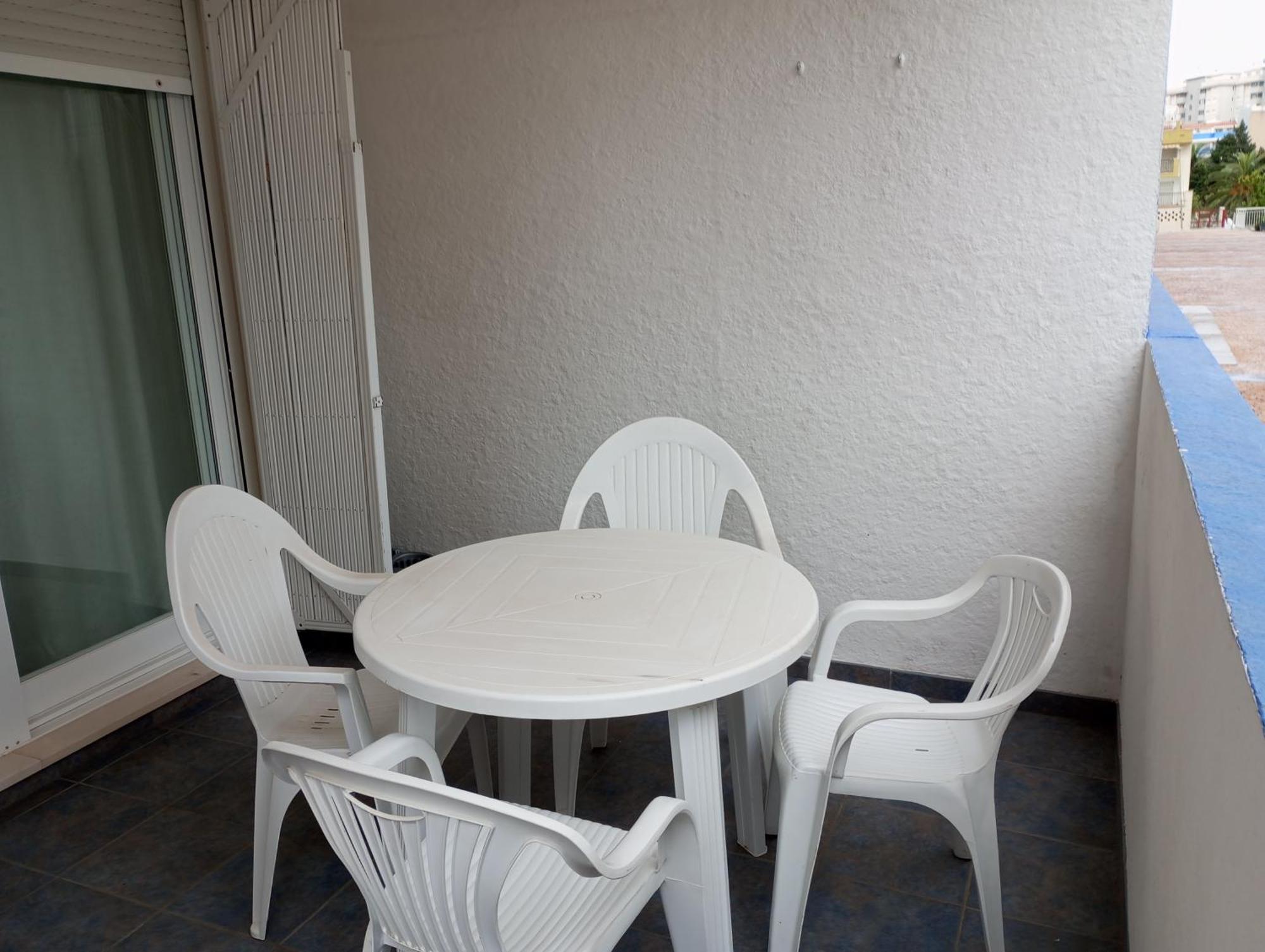 2 Habitaciones, 4 Personas *
