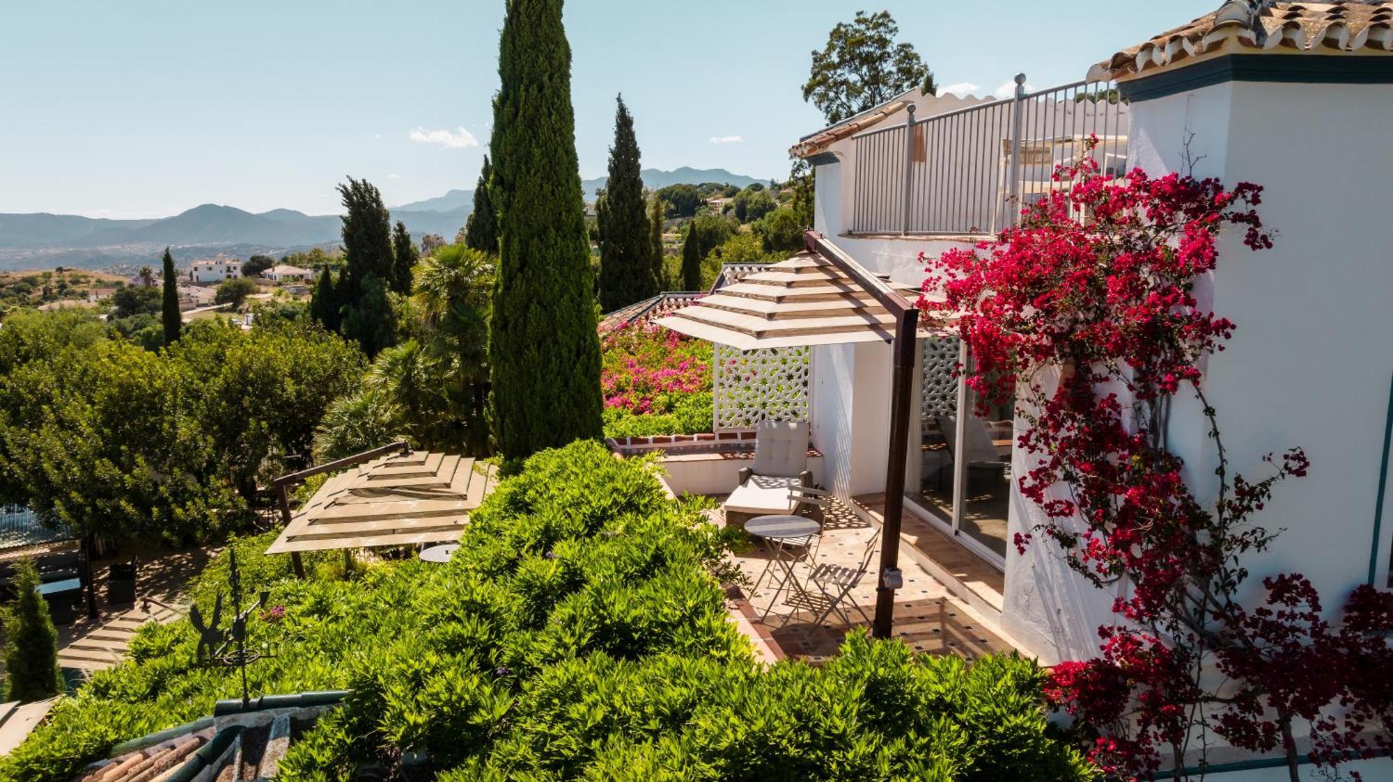 Hotel Casablu - An Andalusian Boutique