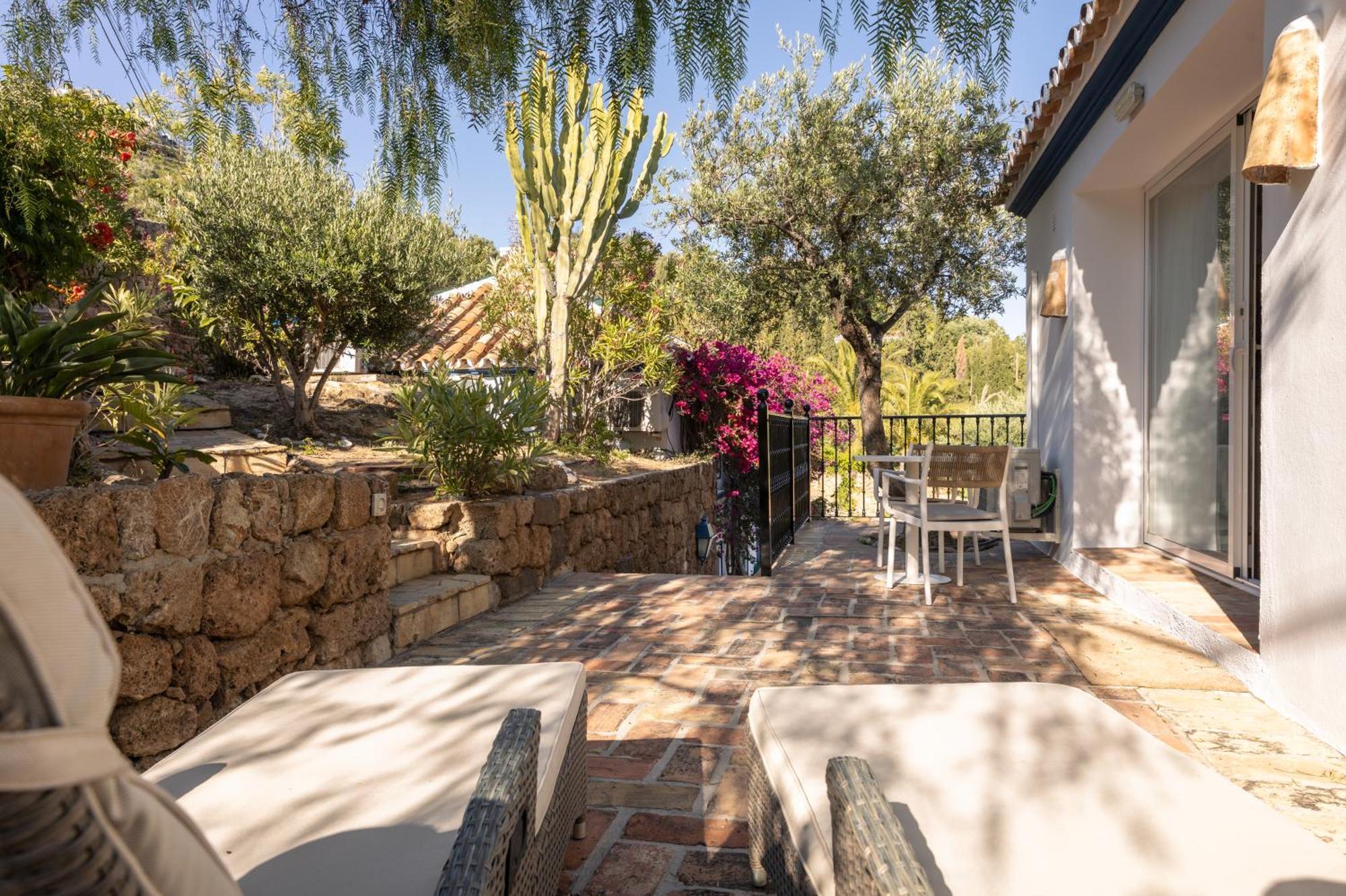 Hotel Casablu - An Andalusian Boutique *