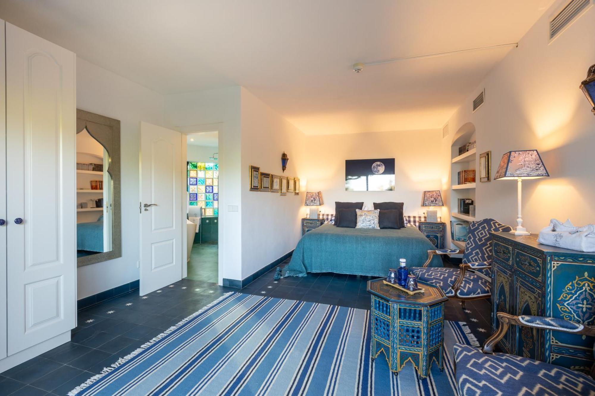 Hotel Casablu - An Andalusian Boutique *