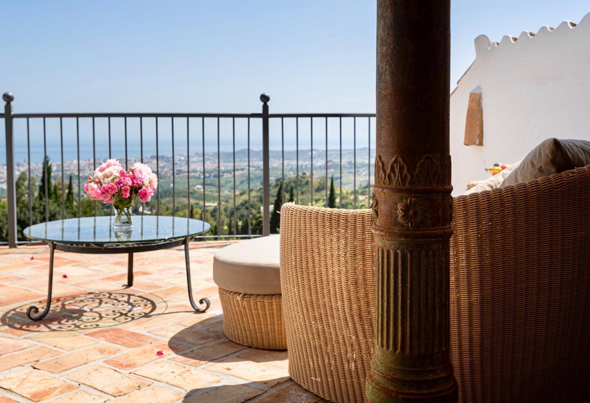 Hotel Casablu - An Andalusian Boutique