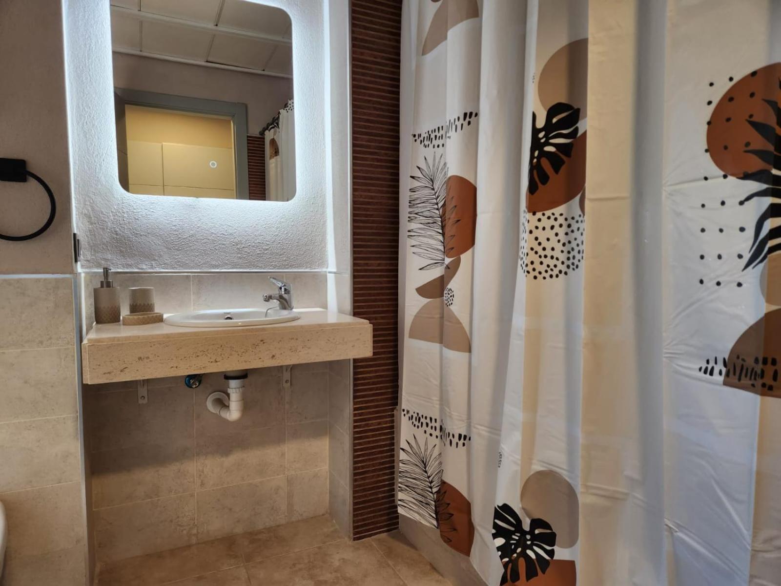 Atico Esquinero Con Preciosas Vistas Al Valle Del Golf Con Piscina Comunitaria! Apartment *
