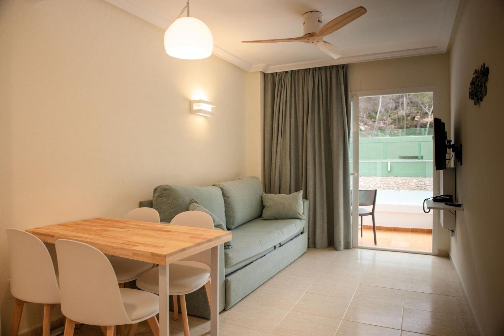 El Pinar Apartahotel 3*