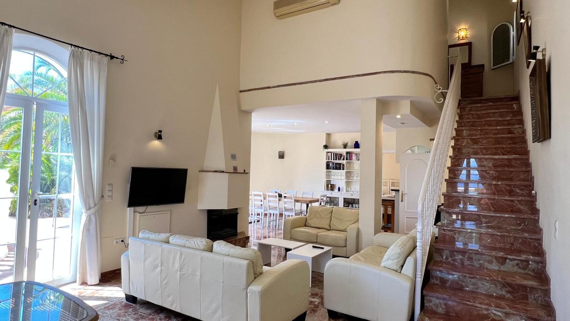 La Perla De Torrenueva Resort