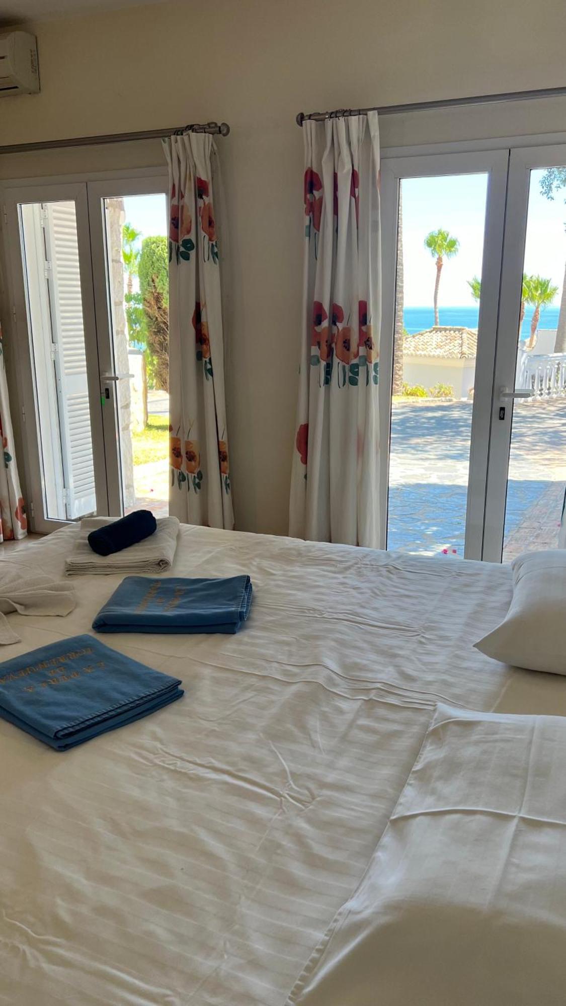 La Perla De Torrenueva Resort