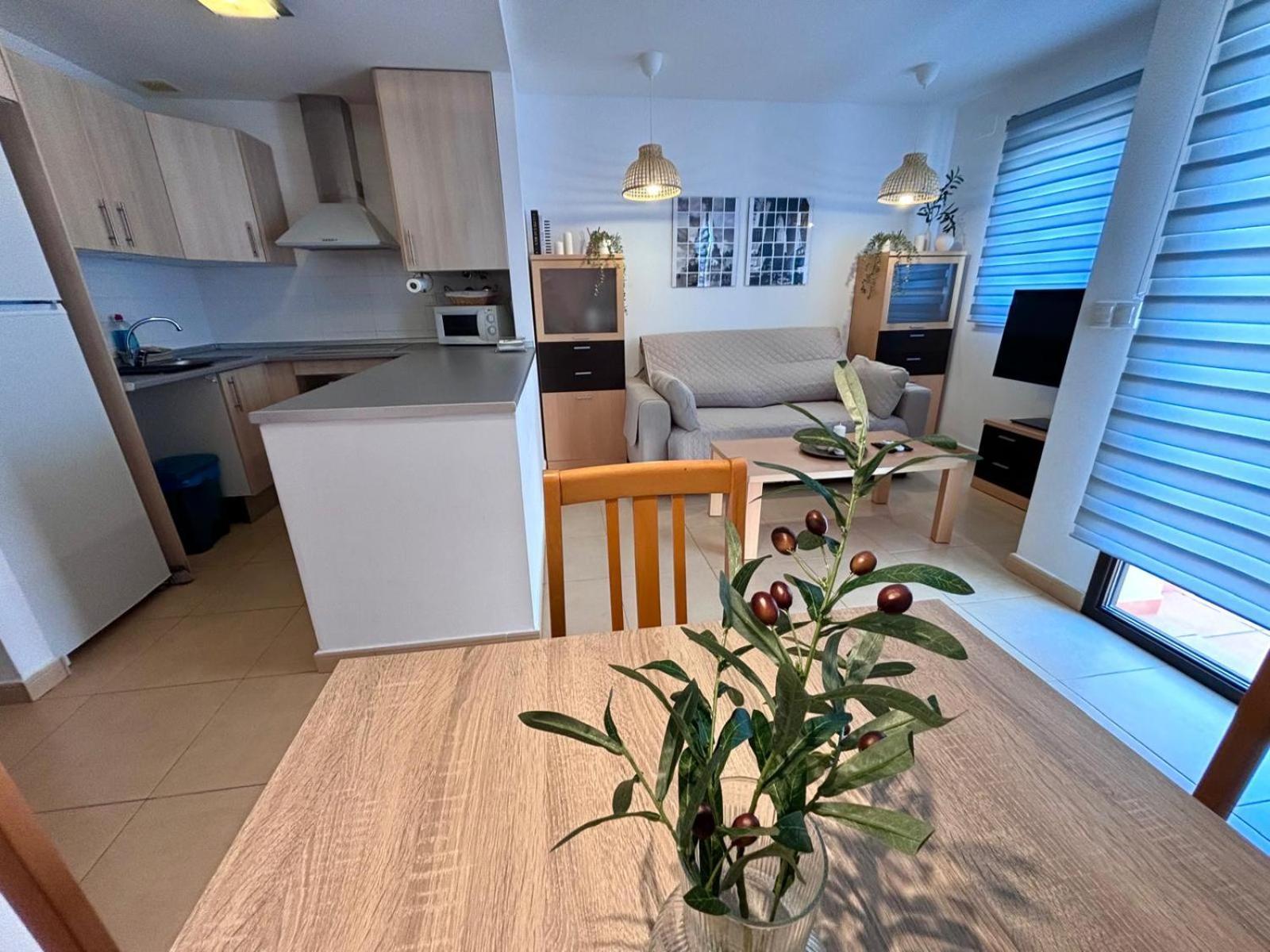 Condado De Alhama, 2 Bed, Fully Equipped With Private Roof, Garden 4