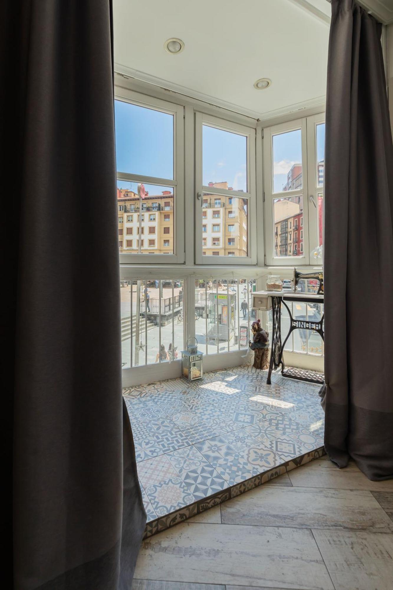 Apartment Kapelagile Kalea-calle Sombrereria Bilbao