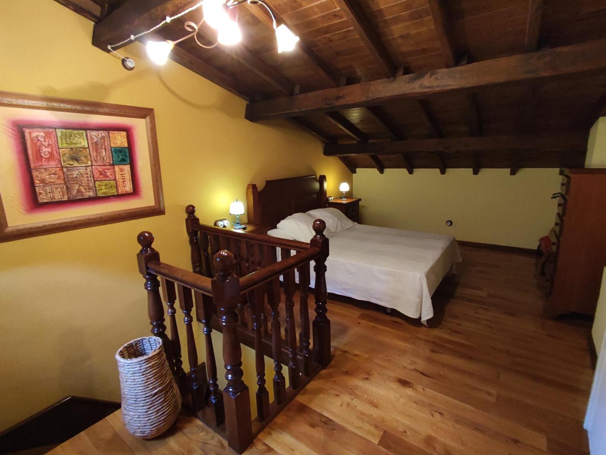 Casa De Aldea Casa Mon Casa rural Levinco