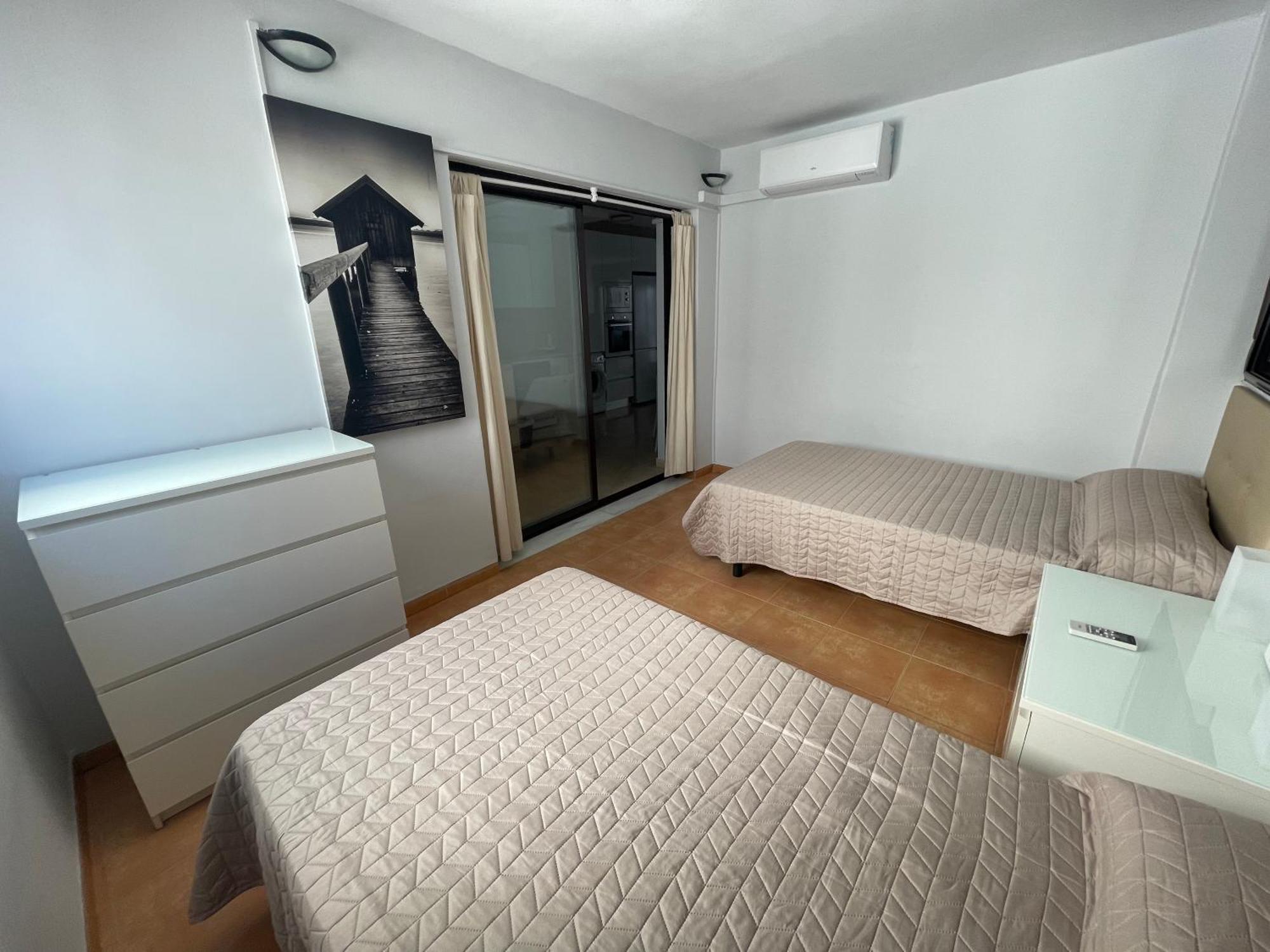 Apartamento ático Con Terraza Y Vistas En *